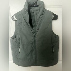 Vuori women’s vest